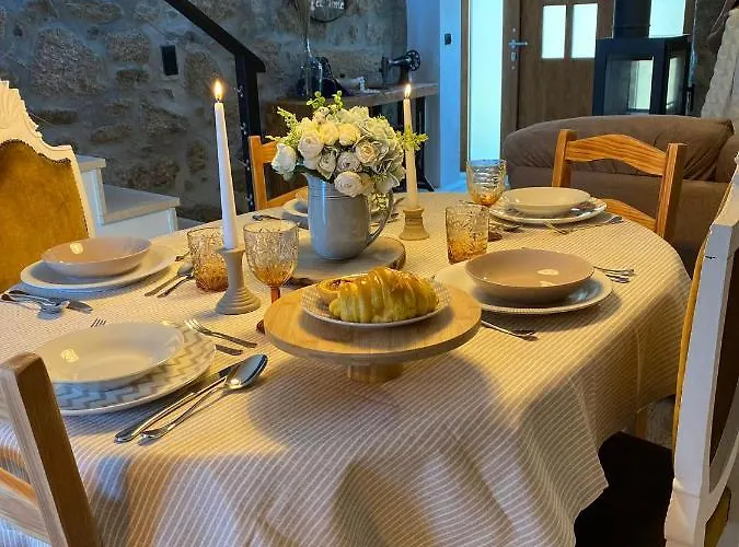 Emily's House 카스트로다이레